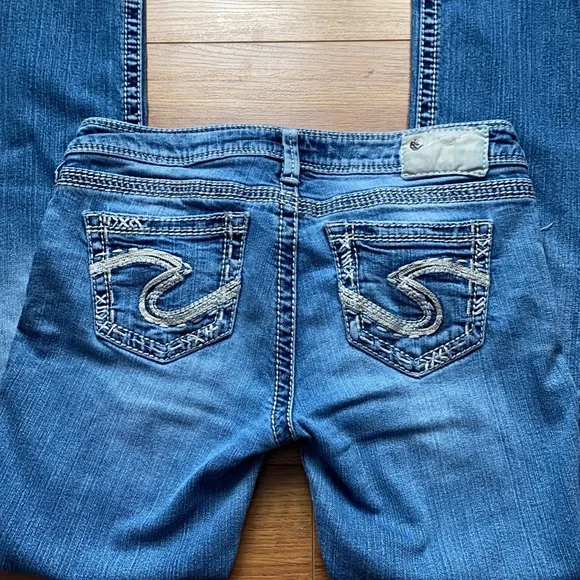 Silver jeans size 29 w 33 length low rise Tuesday baby boot - Picture 11 of 14